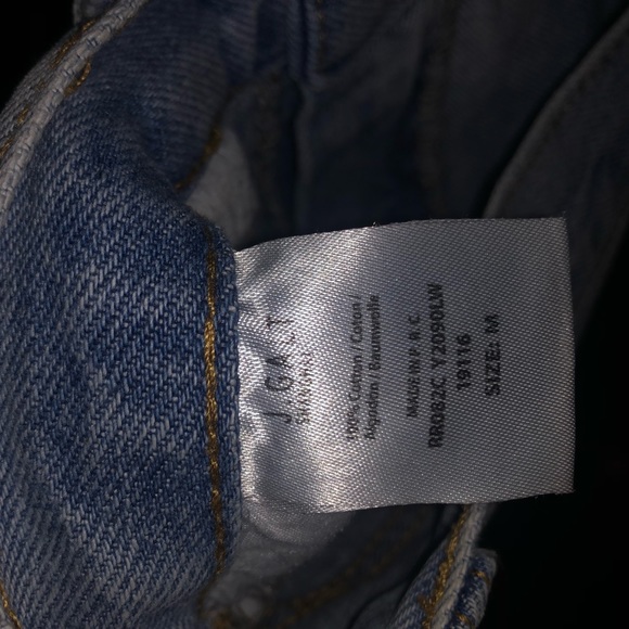 Brandy Melville Shorts - Picture 2 of 2